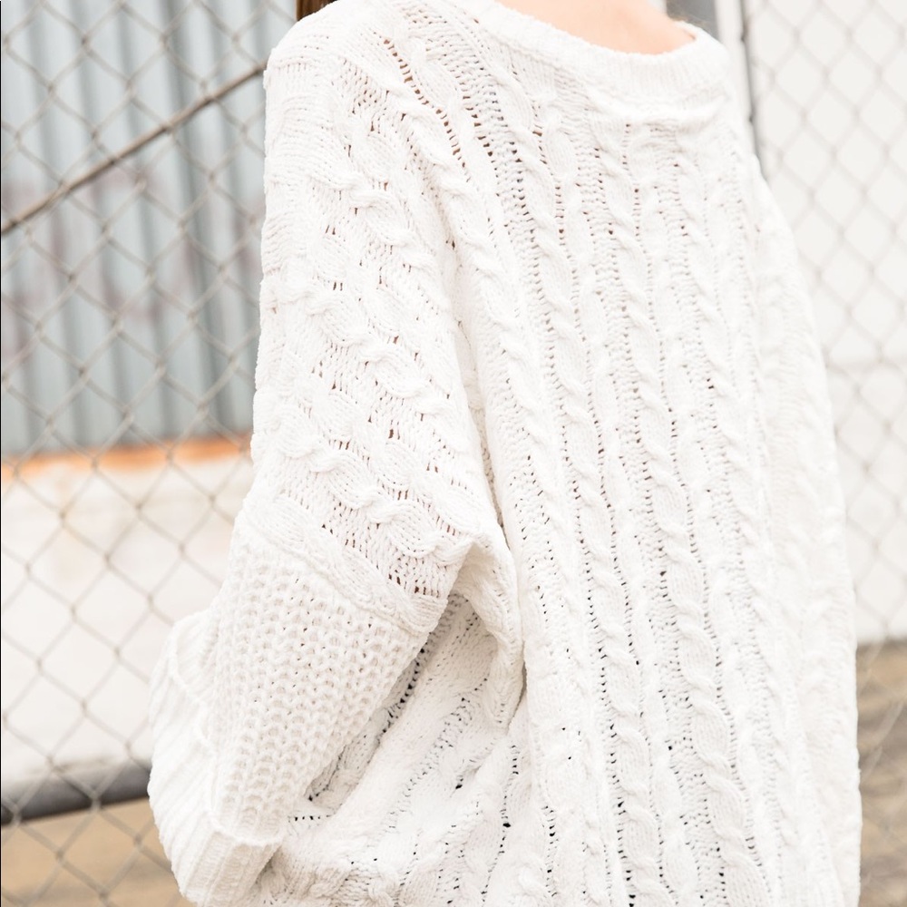 Powder Mountain Soft Cable Sweater - Picture 6 of 7